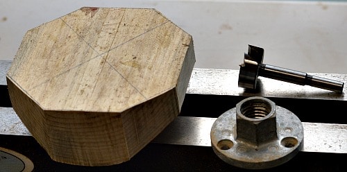 Preparation of the bowl blank and the extra tools used for the tea light. A forstner bit and a face plate.