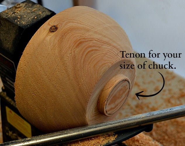 Outer part of the yarn bowl is shaped with a tenon for your specific chuck