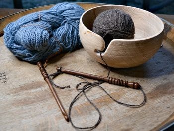 Yarn Bowl in use